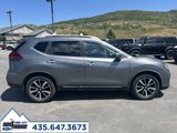 Used 2018 Nissan Rogue SL image 2
