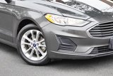 Used 2020 Ford Fusion SE image 4