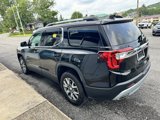 Used 2023 GMC Acadia SLT image 4