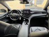 Used 2021 Toyota Camry SE image 5