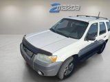 Used 2005 Ford Escape XLS image 3