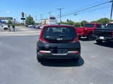 Used 2022 Kia Soul LX w/ Technology Package image 4