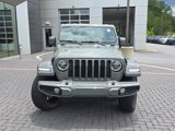 Used 2022 Jeep Gladiator Overland image 2