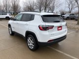 Used 2022 Jeep Compass Latitude image 6