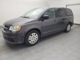 Used 2015 Chrysler Town & Country Touring image 2