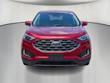 Used 2022 Ford Edge Titanium image 2