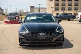 Certified 2023 Hyundai Sonata SEL w/ Convenience Package image 2