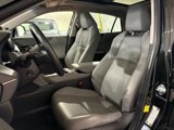Used 2021 Toyota Venza Limited w/ Advanced Technology Package image 2