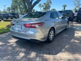 Used 2020 Toyota Camry LE image 5