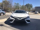 Used 2022 Toyota Camry SE image 3