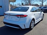 Used 2022 Toyota Corolla LE image 6