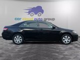 Used 2011 Toyota Camry LE image 6