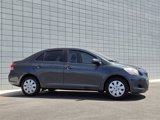 Used 2011 Toyota Yaris Sedan image 4
