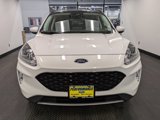 Used 2022 Ford Escape SEL w/ Technology Package image 2