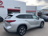 Used 2021 Toyota Highlander XLE image 4