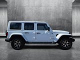 Used 2018 Jeep Wrangler Unlimited Sahara image 4