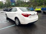Used 2018 Toyota Corolla LE image 5