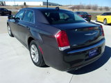 Used 2019 Chrysler 300 Touring image 4