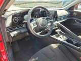Used 2022 Hyundai Elantra SEL w/ Convenience Package image 3