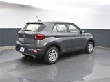 New 2025 Hyundai Venue SE image 2