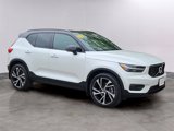Used 2021 Volvo XC40 T5 R-Design w/ Advanced Package image 3