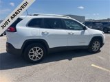 Used 2017 Jeep Cherokee Latitude w/ Safety/Convenience Group image 4