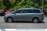 Used 2020 Toyota Sienna XLE image 3