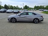 New 2025 Hyundai Elantra SEL image 3