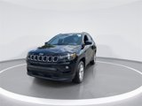 New 2025 Jeep Compass Latitude image 3
