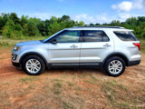 Used 2017 Ford Explorer XLT w/ Equipment Group 202A image 5