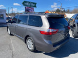 Used 2017 Toyota Sienna image 4