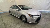 Used 2022 Toyota Corolla LE image 2
