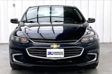 Used 2017 Chevrolet Malibu LT image 3