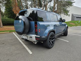 Used 2023 Land Rover Defender 110 SE image 3