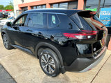 Used 2021 Nissan Rogue SV w/ Premium Package image 4