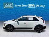 Used 2023 Kia Niro EX Touring image 3