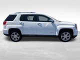 Used 2017 GMC Terrain SLT image 5