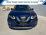 Used 2017 Nissan Rogue SL w/ SL Premium Package image 2