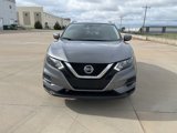 Used 2020 Nissan Rogue Sport SV image 3