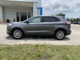 Used 2022 Ford Edge SEL w/ Convenience Package image 4