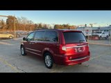 Used 2015 Chrysler Town & Country Touring-L w/ Driver Convenience Group image 4