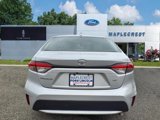 Used 2022 Toyota Corolla LE image 3