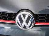 Used 2017 Volkswagen Golf S image 4