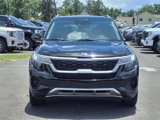 Used 2021 Kia Seltos EX image 2