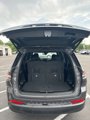 Used 2022 Jeep Grand Cherokee L Laredo image 3