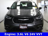 Used 2021 Chrysler Pacifica Touring-L image 5