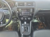 Used 2016 Volkswagen Jetta SEL w/ Lighting Package image 4