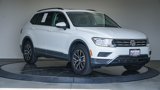 Used 2021 Volkswagen Tiguan SE w/ Panoramic Sunroof Package image 6