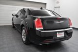 Used 2018 Chrysler 300 Touring image 5
