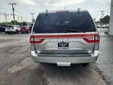 Used 2015 Lincoln Navigator 2WD image 4